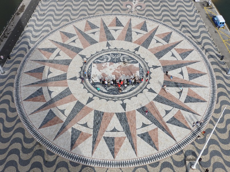 14 LISBONA Padrao Dos Descobrimentos